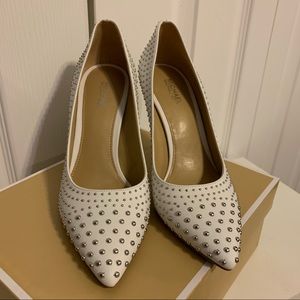 Michael Kors Leather Pump